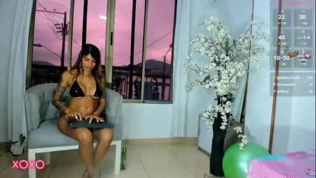 Image 11 of barbiefoxx Stream on Chaturbate on 26 days ago