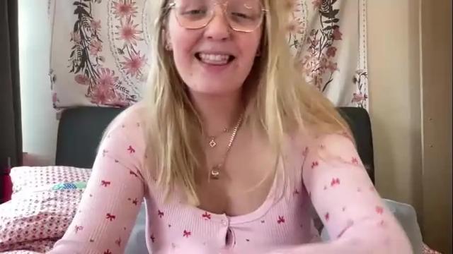Image 4 of barbiegirl966 Stream on Chaturbate on 1 month ago