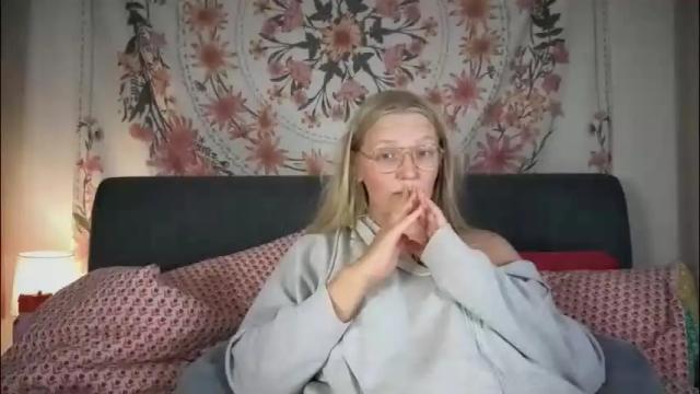 Image 4 of barbiegirl966 Stream on Chaturbate on 2 months ago