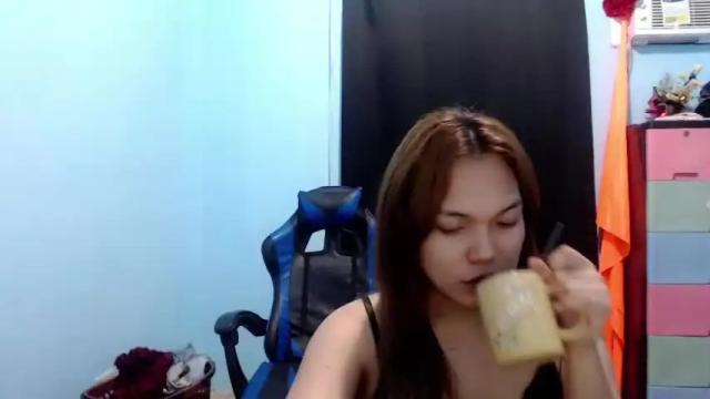 Image 10 of barbielovesyou_xx Stream on Chaturbate on 16 months ago