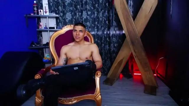 Image 4 of barbieten15 Stream on Chaturbate on 18 months ago
