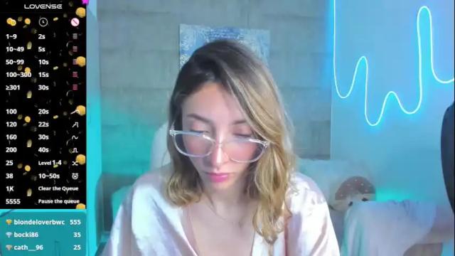 Image 7 of barbiie_scoth Stream on Chaturbate on 2 months ago