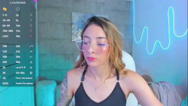Thumbnail 1, barbiie_scoth's Stream at Chaturbate, 2 months ago