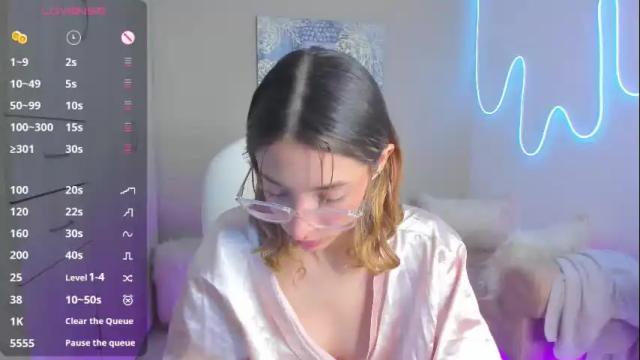 Image 7 of barbiie_scoth Stream on Chaturbate on 1 month ago