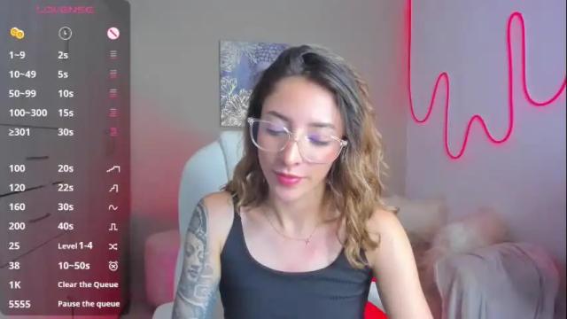 Image 12 of barbiie_scoth Stream on Chaturbate on 1 month ago