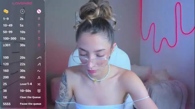 Image 11 of barbiie_scoth Stream on Chaturbate on 1 month ago