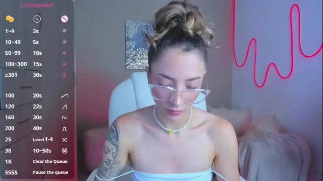 Image 6 of barbiie_scoth Stream on Chaturbate on 1 month ago