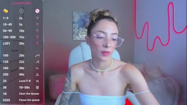 Image 7 of barbiie_scoth Stream on Chaturbate on 1 month ago