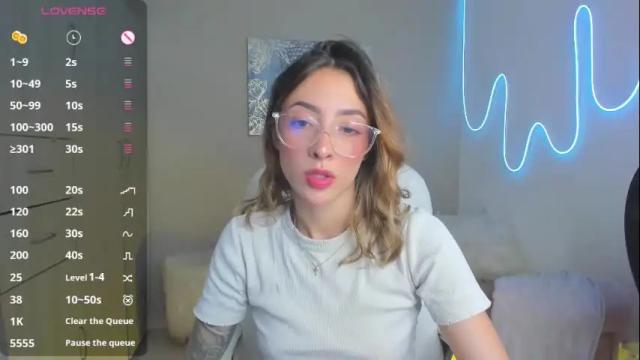 Image 3 of barbiie_scoth Stream on Chaturbate on 24 days ago