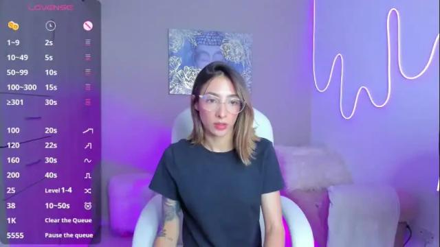 Image 4 of barbiie_scoth Stream on Chaturbate on 14 days ago