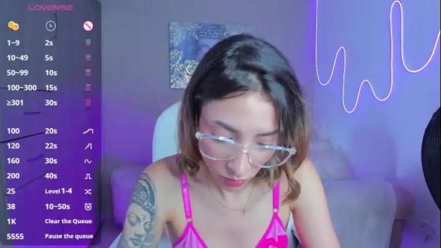 Image 2 of barbiie_scoth Stream on Chaturbate on 13 days ago