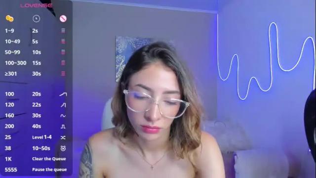 Image 2 of barbiie_scoth Stream on Chaturbate on 11 days ago