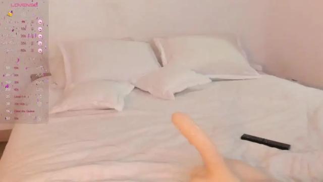Image 2 of barbiieroberts Stream on Chaturbate on 13 months ago