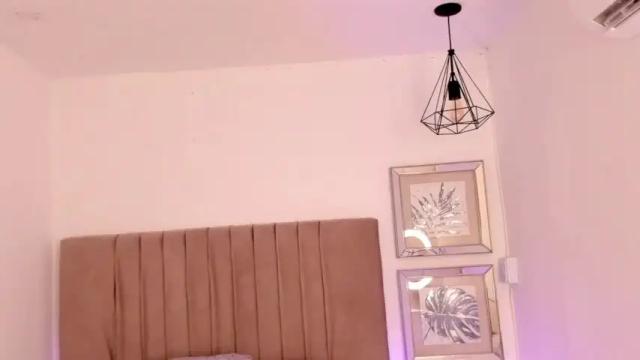 Image 2 of barbra_smith Stream on Chaturbate on 24 months ago