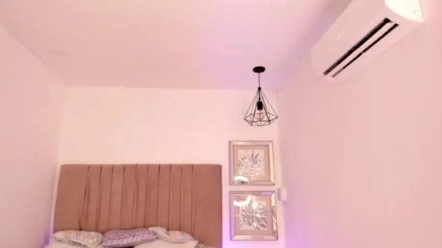 Image 3 of barbra_smith Stream on Chaturbate on 24 months ago