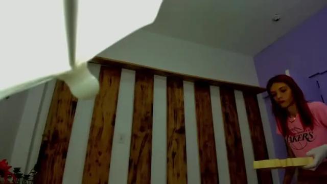 Image 2 of barby_jonness Stream on Chaturbate on 15 months ago