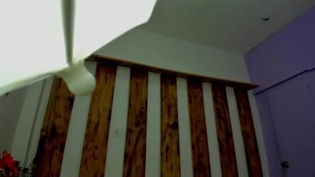 Image 3 of barby_jonness Stream on Chaturbate on 15 months ago