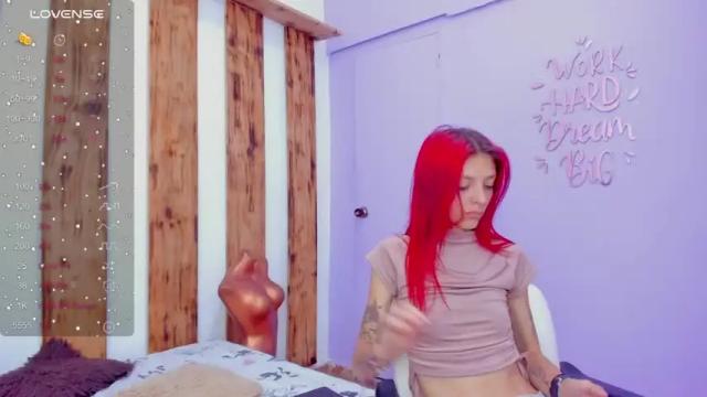 Image 7 of barby_jonness Stream on Chaturbate on 15 months ago
