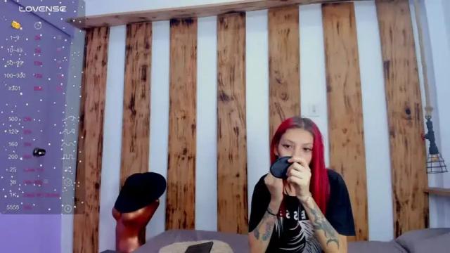 Image 2 of barby_jonness Stream on Chaturbate on 14 months ago