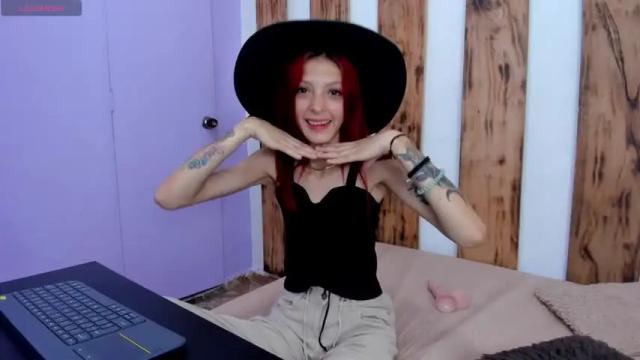 Image 3 of barby_jonness Stream on Chaturbate on 14 months ago