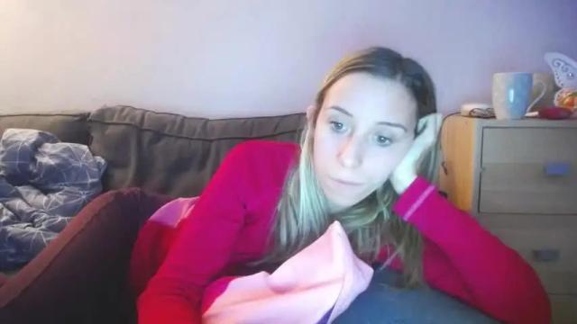 Thumbnail 1, barelylegalblondy's Stream at Chaturbate, 13 months ago
