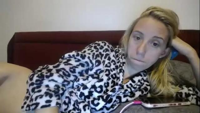 Thumbnail 3, barelylegalblondy's Stream at Chaturbate, 3 months ago