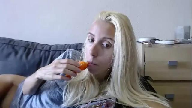 Thumbnail 3, barelylegalblondy's Stream at Chaturbate, 23 days ago