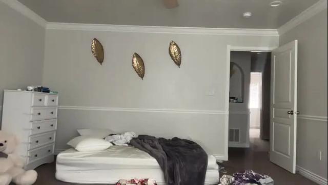 Image 4 of baristachicka28 Stream on Chaturbate on 7 days ago