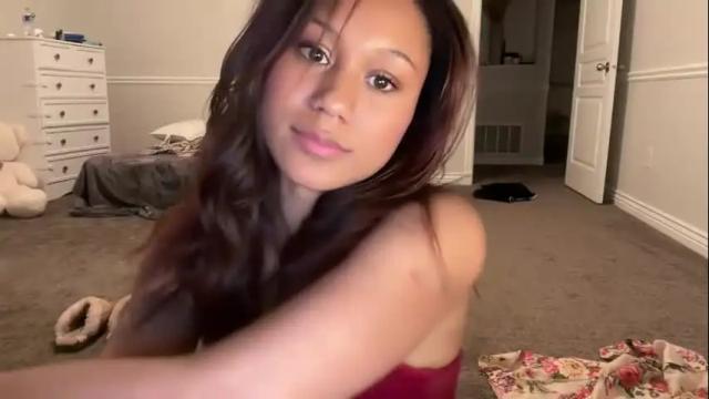 Image 6 of baristachicka28 Stream on Chaturbate on 5 days ago
