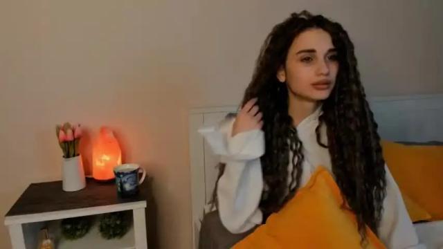 Thumbnail 2, batty_curls's Stream at Chaturbate, 20 months ago