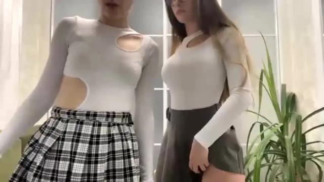 Thumbnail 1, batty_cute's Stream at Chaturbate, 13 months ago