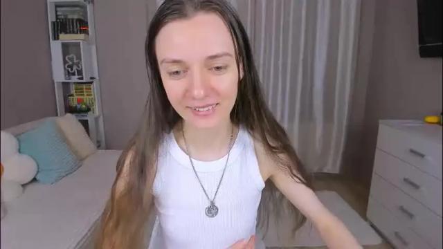 Image 4 of bb_lourels_ Stream on Chaturbate on 1 month ago