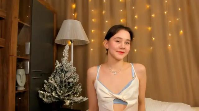 Image 3 of bbabybayy Stream on Chaturbate on 18 months ago