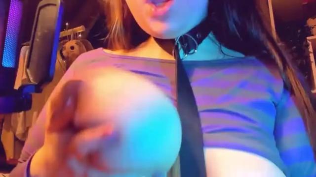 Image 11 of bbbeth_ Stream on Chaturbate on 19 months ago