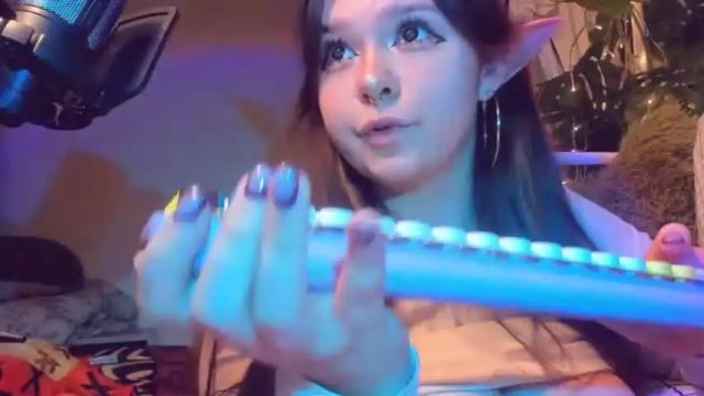 Image 10 of bbbeth_ Stream on Chaturbate on 18 months ago