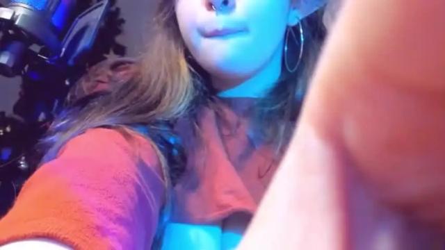 Thumbnail 1, bbbeth_'s Stream at Chaturbate, 18 months ago
