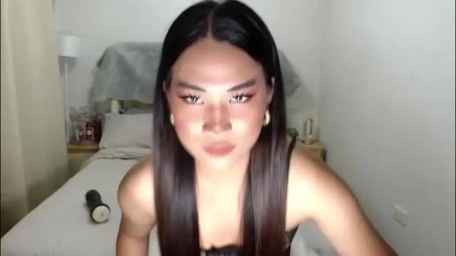 Image 2 of bbghur22 Stream on Chaturbate on 2 months ago