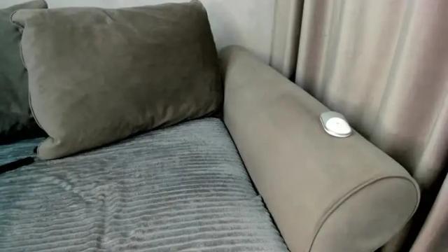 Image 11 of bboobscarol_ Stream on Chaturbate on 18 months ago