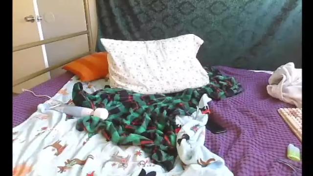 Image 4 of bbyalice18 Stream on Chaturbate on 22 months ago