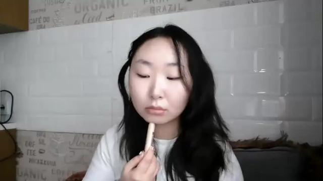 Image 2 of bea_angela Stream on Chaturbate on 1 month ago