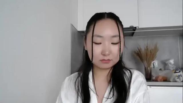 Image 4 of bea_angela Stream on Chaturbate on 16 days ago