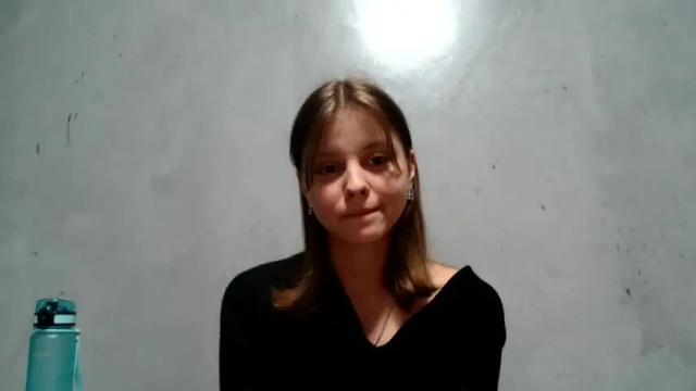 Image 2 of bea_bee Stream on Chaturbate on 18 months ago