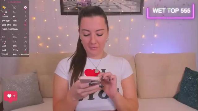 Image 12 of beachcrazy Stream on Chaturbate on 1 month ago