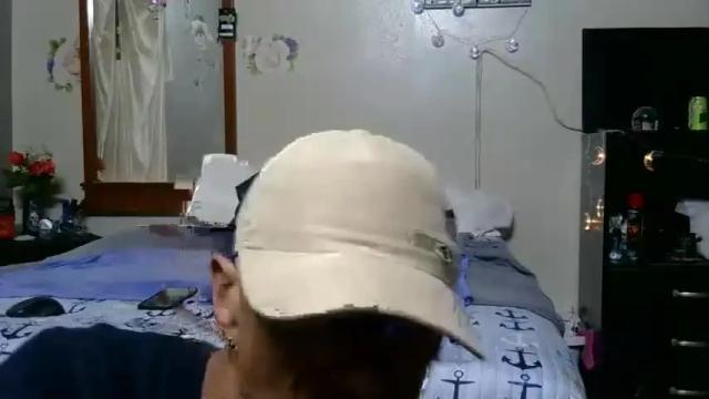 Image 2 of beanieplay69164829 Stream on Chaturbate on 15 months ago