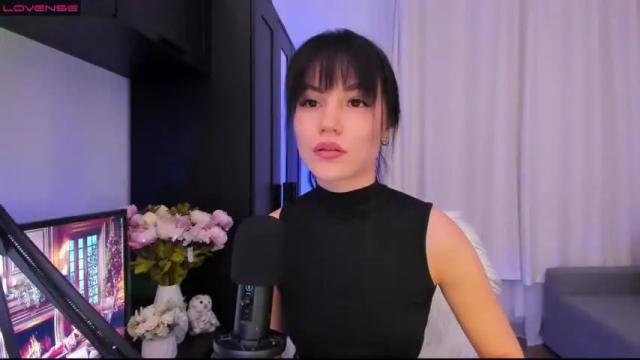 Image 6 of beatricefawn Stream on Chaturbate on 15 months ago