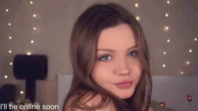 Image 4 of beatris_mils Stream on Chaturbate on 12 months ago