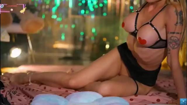 Thumbnail 1, beatrix_rich's Stream at Chaturbate, 8 days ago