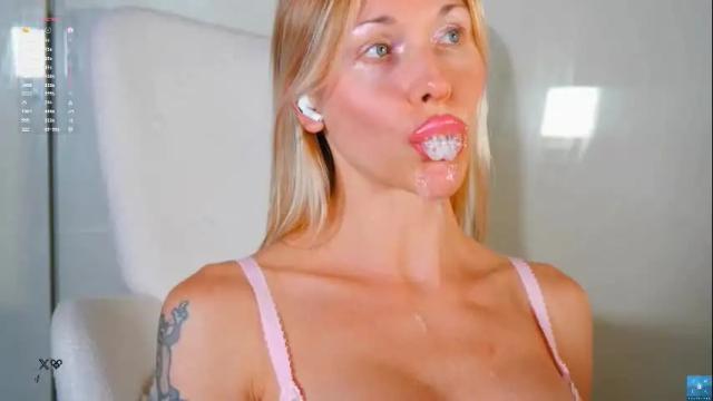 Image 8 of beatrix_rich Stream on Chaturbate on 21 days ago
