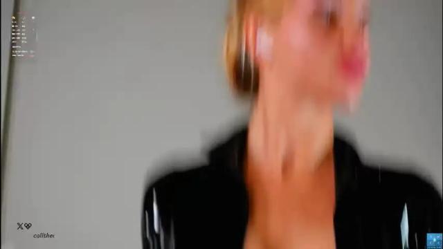 Image 4 of beatrix_rich Stream on Chaturbate on 3 months ago