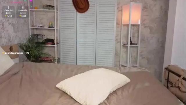 Image 12 of beatrix_rina Stream on Chaturbate on 2 months ago